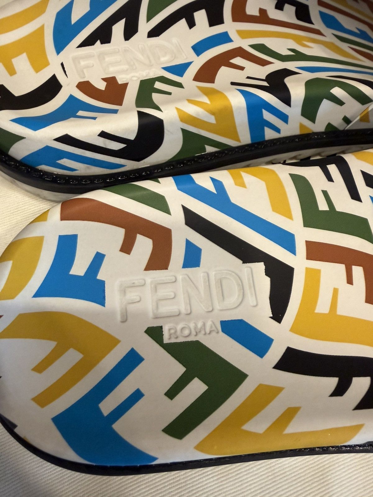 Fendi FF Fendi Vertigo Print Slides Size US 7 / EU 40 - 4 Thumbnail