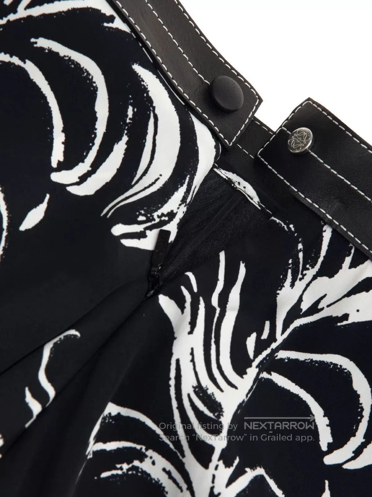Loewe LOEWE Floral Print A-Line Skirt. Size 33" - 4 Thumbnail