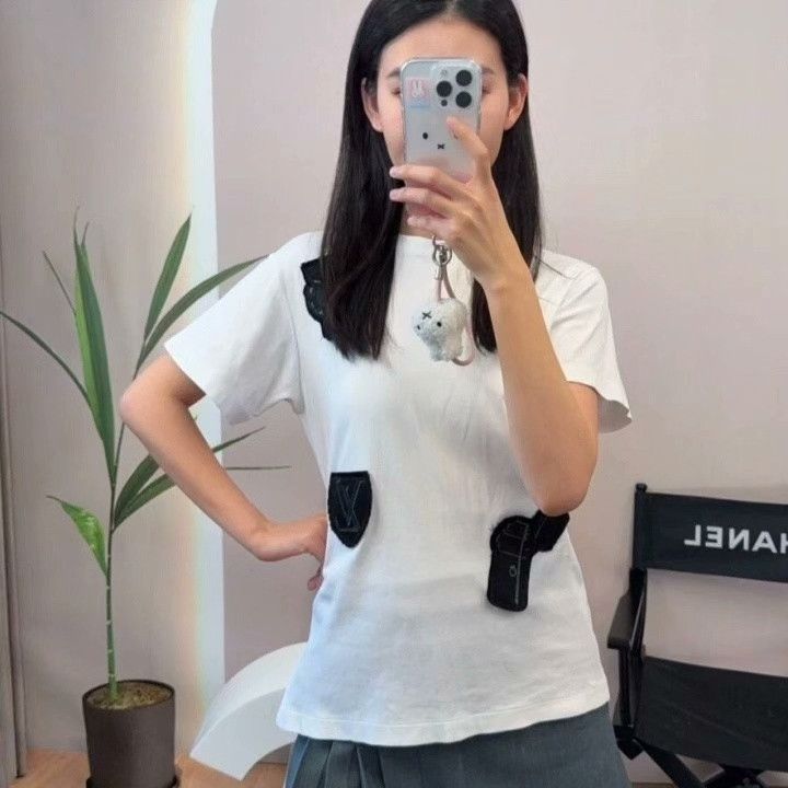 Louis Vuitton Louis Vuitton White Embroidered Cotton T-Shirt Size US M / EU 48-50 / 2 - 9 Thumbnail
