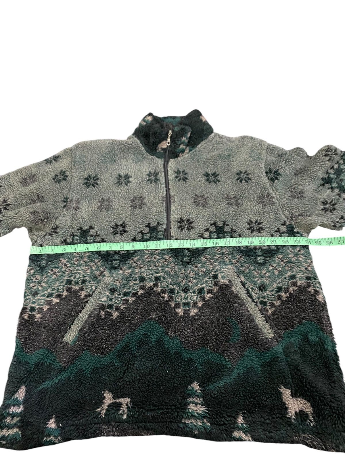Vintage × Woolrich Woolen Mills Vintage Woolrich Snowflake Sheep Mountain Half Zip Fleece Size US L / EU 52-54 / 3 - 12 Thumbnail
