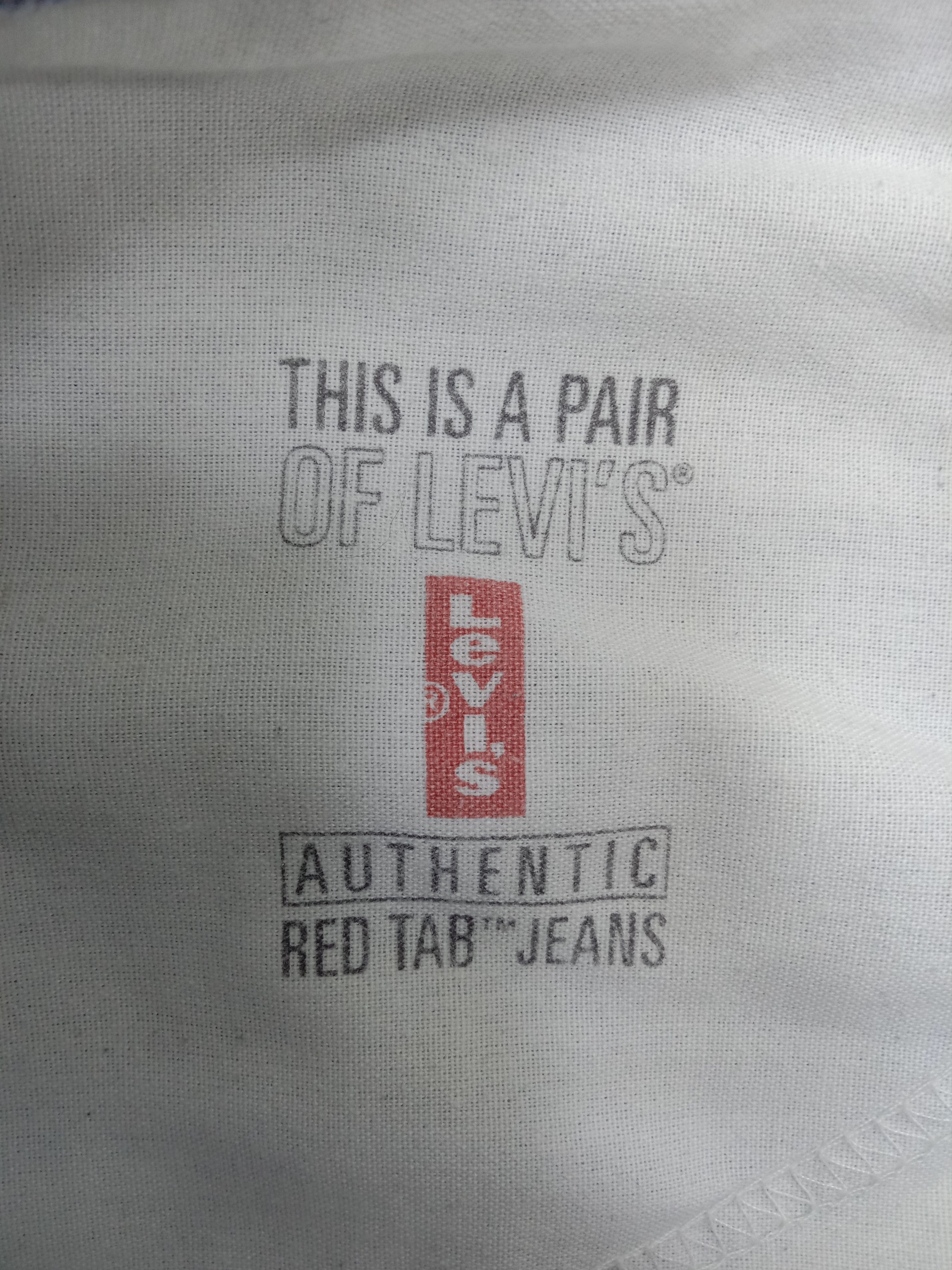 Levi's Vintage 90s Levi's 550 Jeans Relaxed Fit Light Wash Denim Size US 33 - 11 Thumbnail