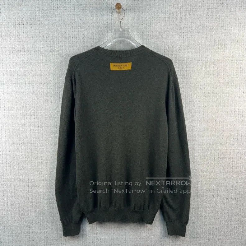 Louis Vuitton Louis Vuitton Embossed logo knit pullover sweater Size US XL / EU 56 / 4 - 3 Thumbnail