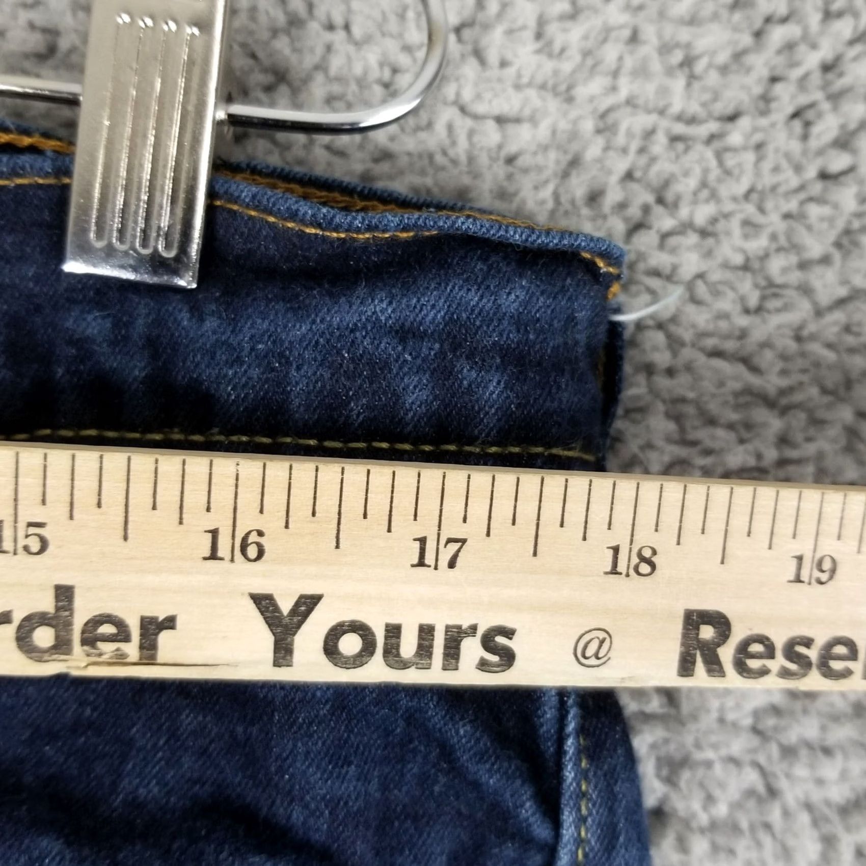 Abercrombie & Fitch Vintage Abercrombie & Fitch Jeans Mens 34x32 Button Fly Denim Straight Leg Blue 90s Preppy Jeans Mens Regular Size 34x32 Size US 34 / EU 50 - 5 Thumbnail