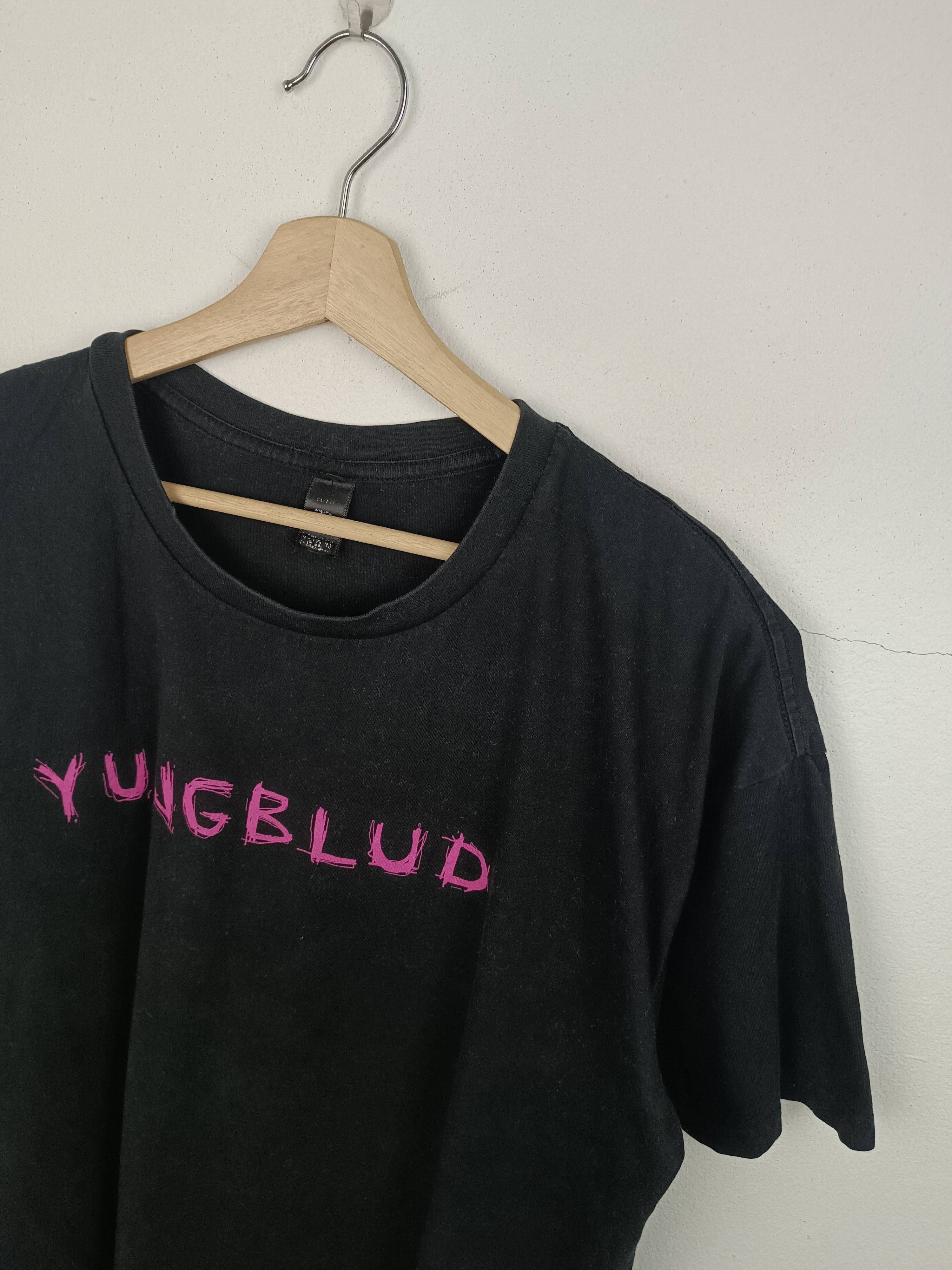 Band Tees VINTAGE YUNGBLUD 21ST CENTURY LIABILITY PUNK ROCK 182 41 TEE Size US XL / EU 56 / 4 - 10 Thumbnail