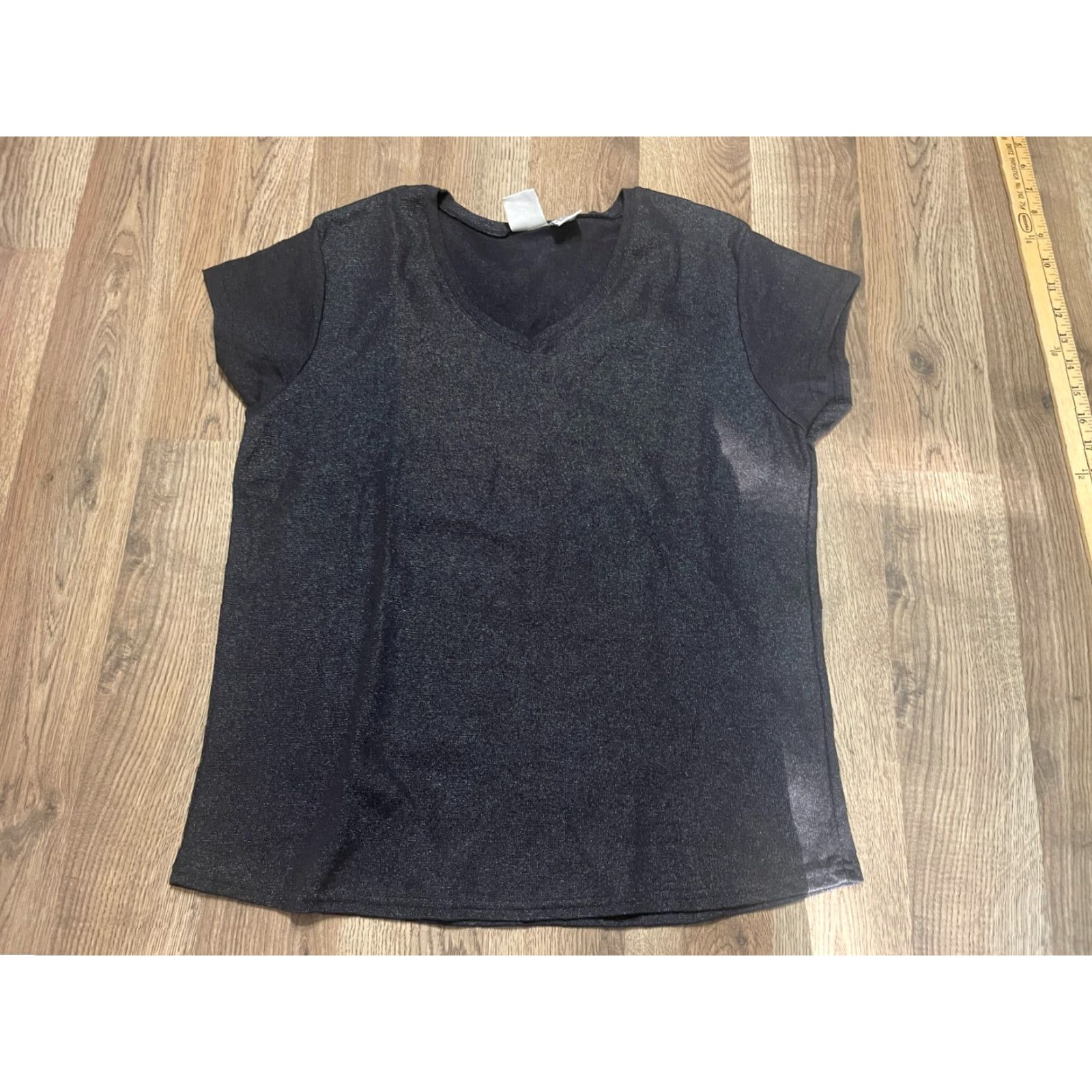 Faded Glory Faded Glory Shirt Women's Large Black V-Neck Short Sleeve T-Shirt Casual Modern Basic Vintage: No, Regular, Pullover, Solid Size L / US 10 / IT 46 - 2 Thumbnail