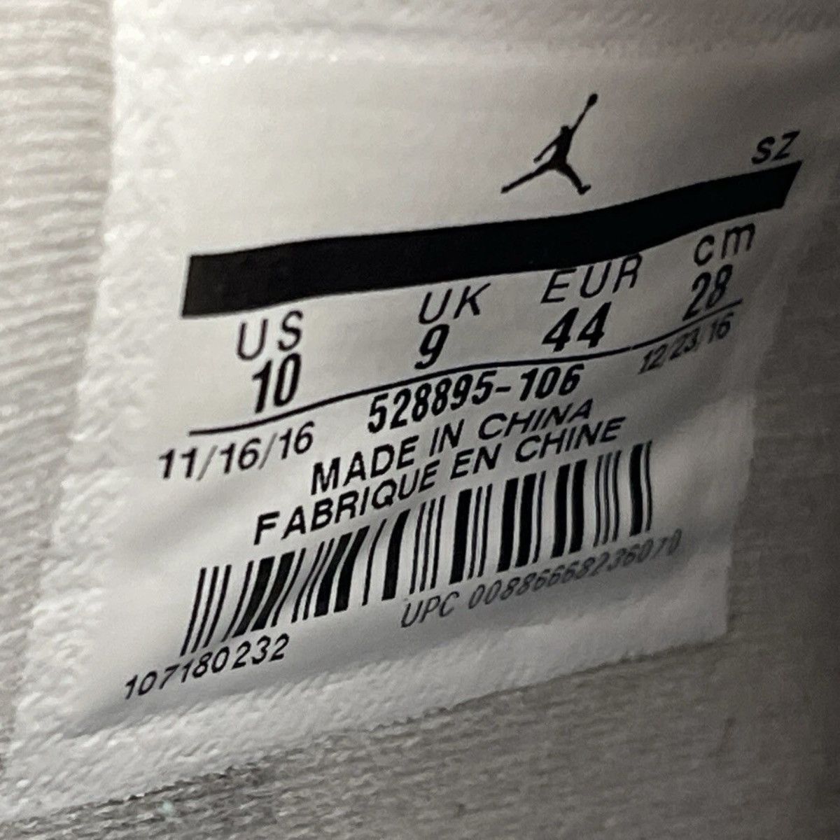 Jordan Brand Jordan 11 Retro Low University Blue 2017 528895-106 UNC Rare Size US 10 / EU 43 - 9 Thumbnail