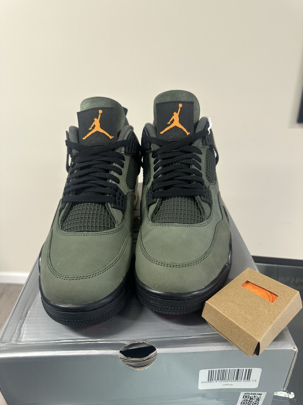 Jordan Brand × Undefeated Jordan 4 Undefeated Size US 13 / EU 46 - 5 Thumbnail
