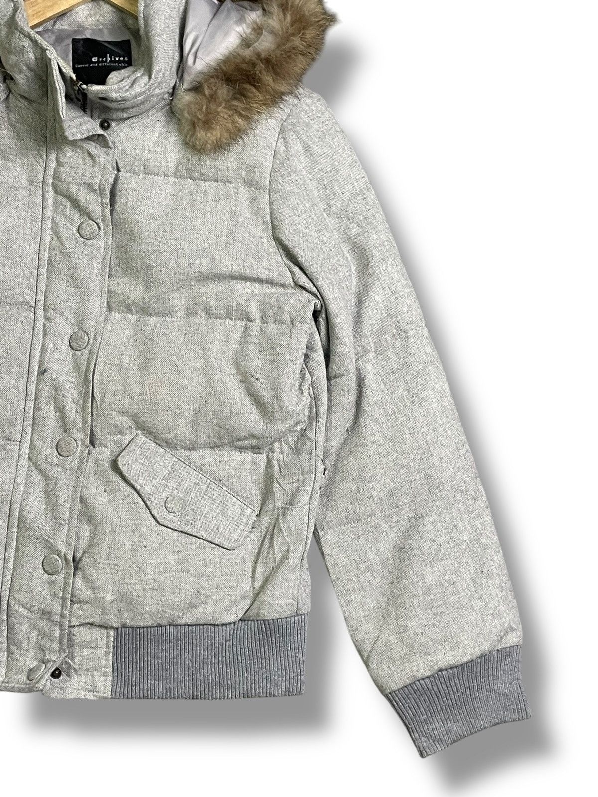 Japanese Brand × Vintage Archives Hooded Faux Fur Winter Jacket (39) Size US M / EU 48-50 / 2 - 6 Thumbnail