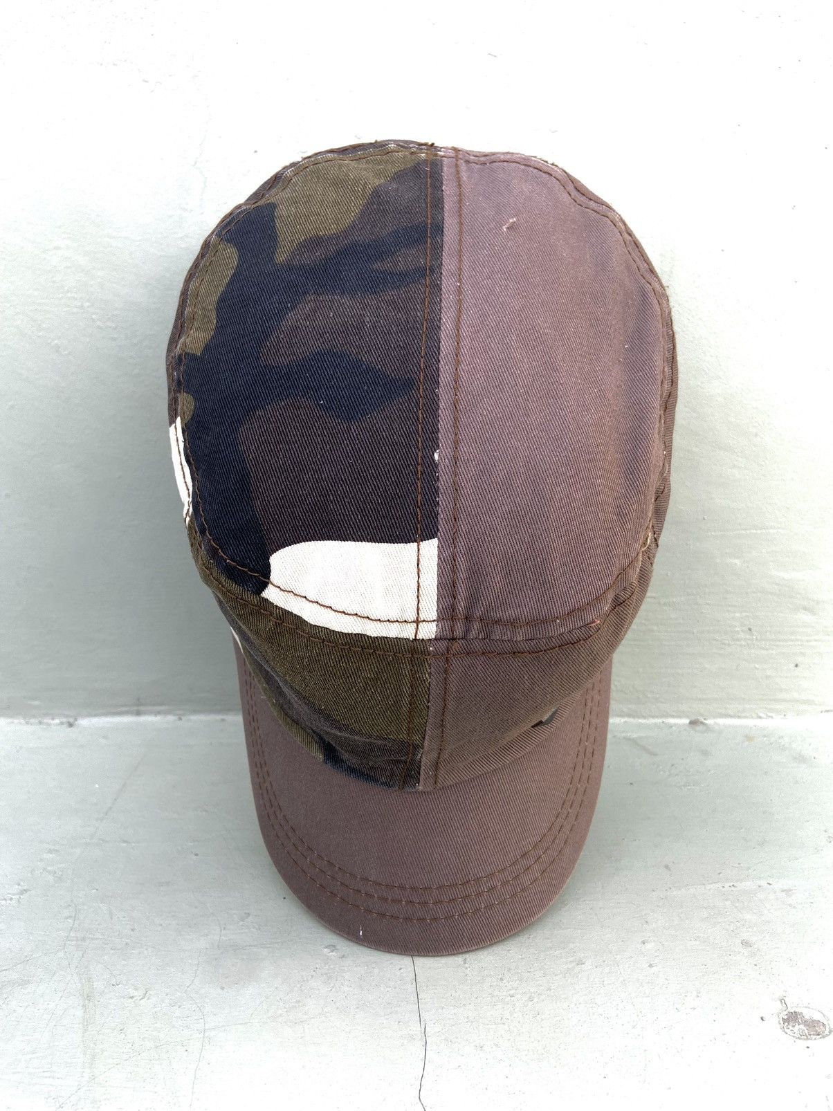 If Six Was Nine 2000s camo button studded patrol hat Size ONE SIZE - 5 Thumbnail