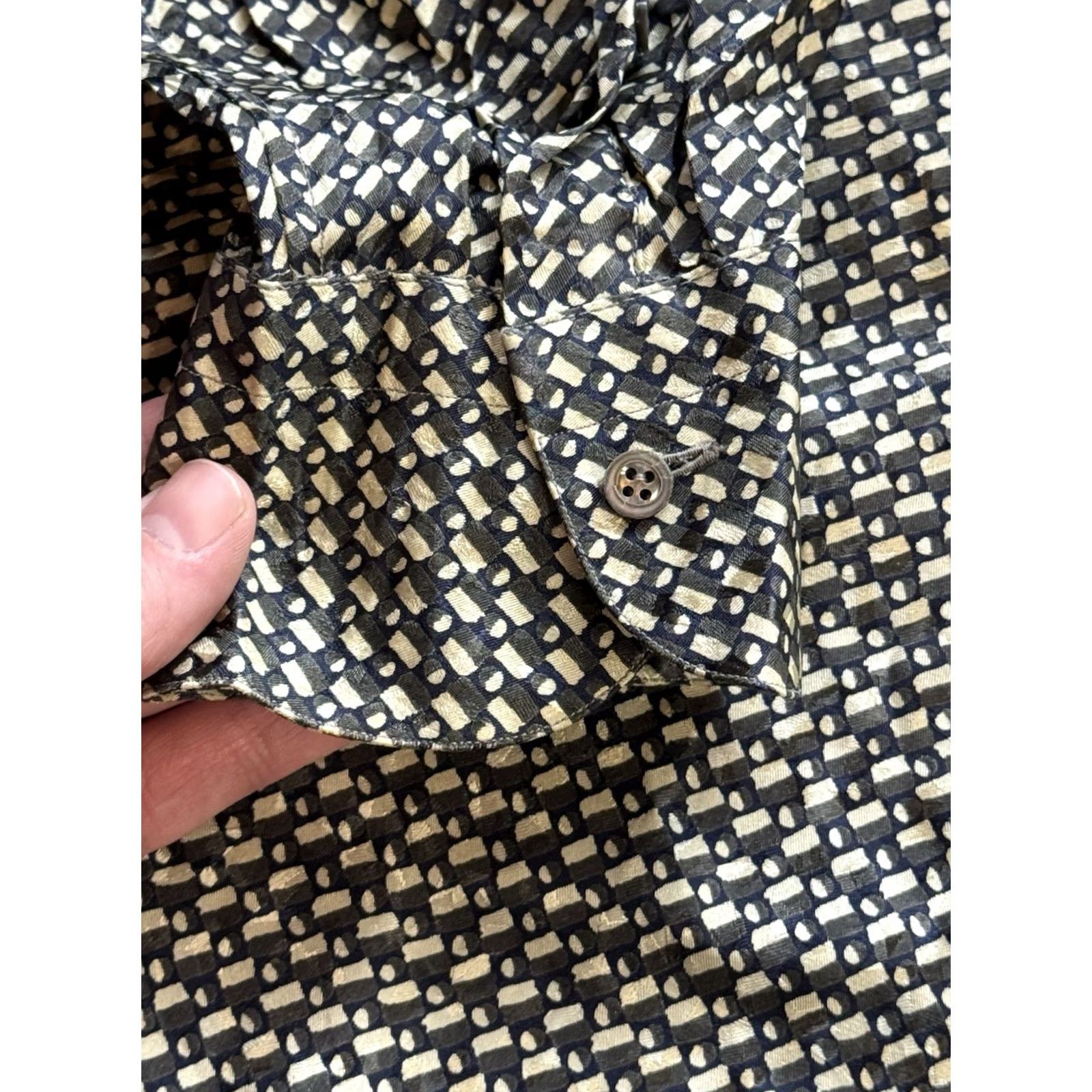 Brioni VINTAGE Brioni For Neiman Marcus Silk Dress Shirt Medium Made In Italy 100% Size 40R - 5 Thumbnail