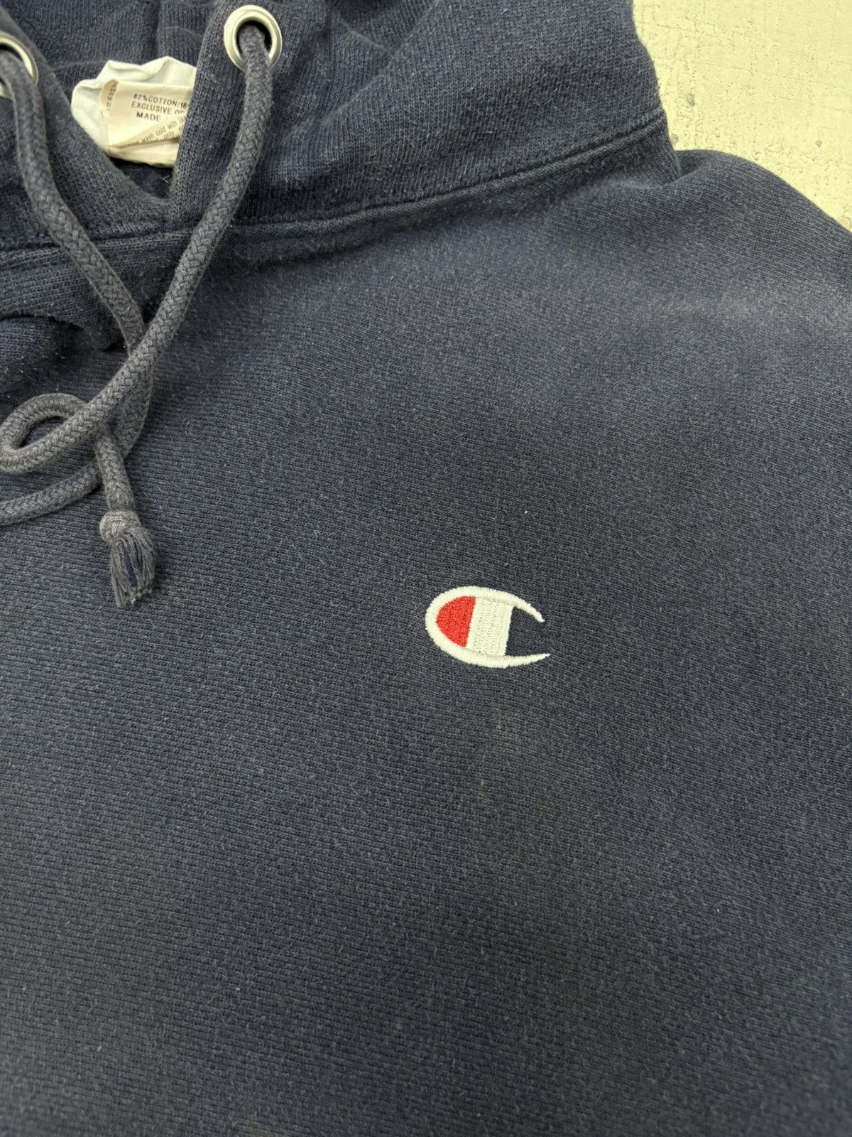 Champion Rare Champion Reverse Weave Navy Hoodie Fairly Faded Size US S / EU 44-46 / 1 - 5 Thumbnail