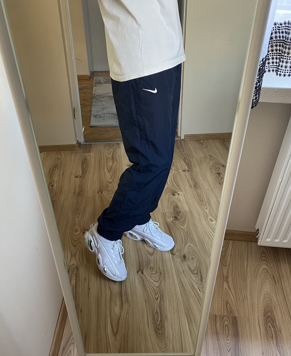 Nike × Vintage Nike Swoosh Loose Fit navy sweatpants Y2K Size US 32 / EU 48 - 1 Thumbnail