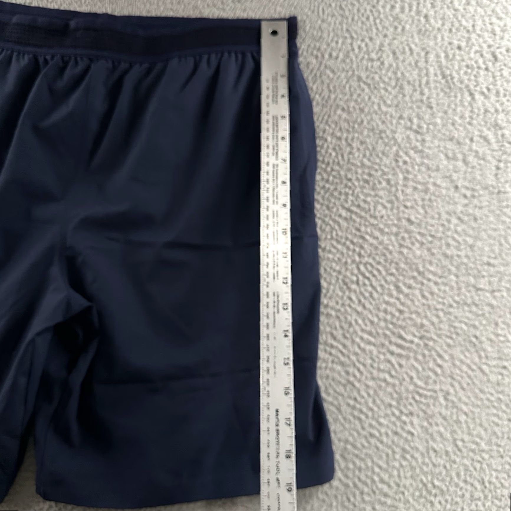 Fabletics Fabletics Shorts Mens Blue Size Large The Fundamental Short Polyester Blend Athletic Activewear Size US 33 - 5 Thumbnail