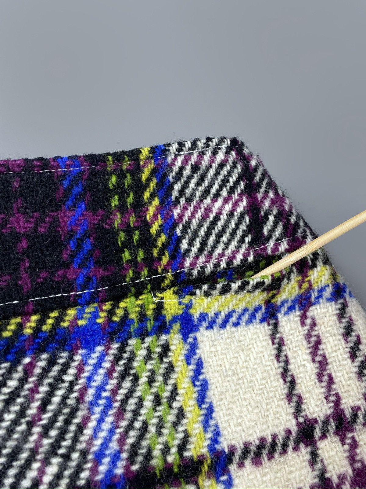 Burberry Vintage Burberry Nova Check Plaid Tweed Skirt UK 10 US 8 Size 28" / US 6 / IT 42 - 4 Thumbnail