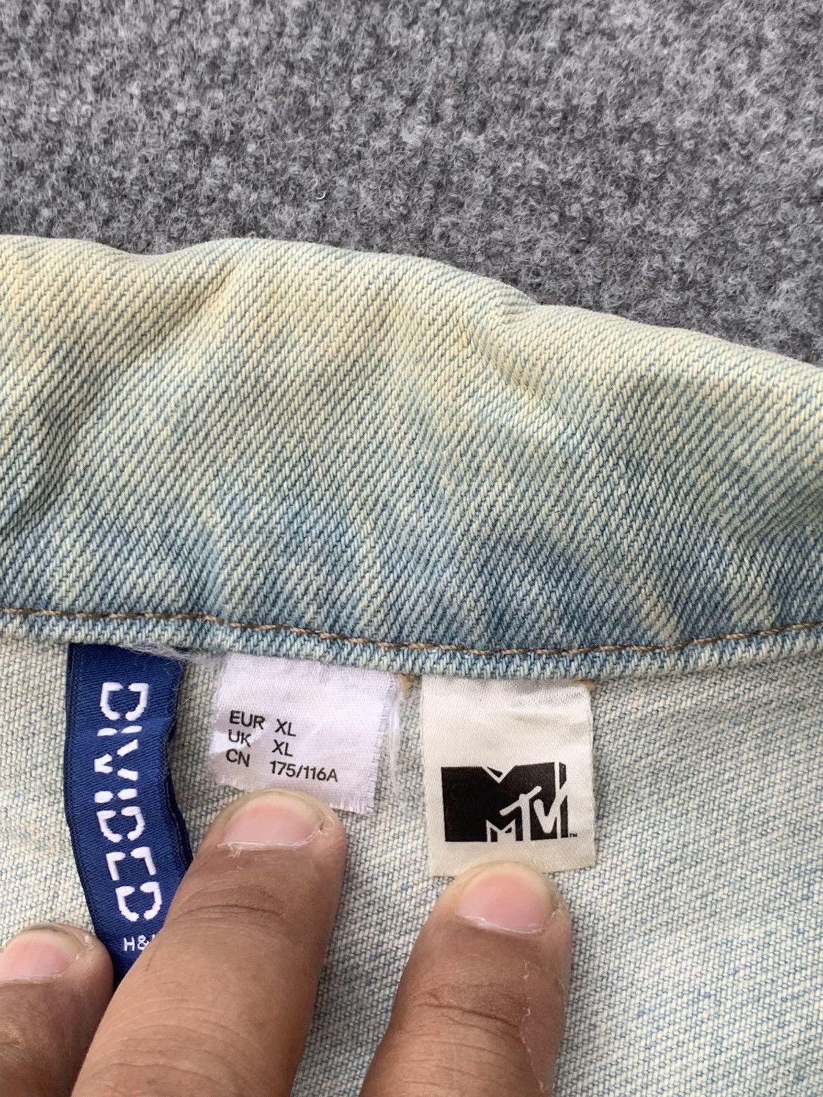 Mtv Mtv jacket jeans light blue. Size US XL / EU 56 / 4 - 5 Thumbnail