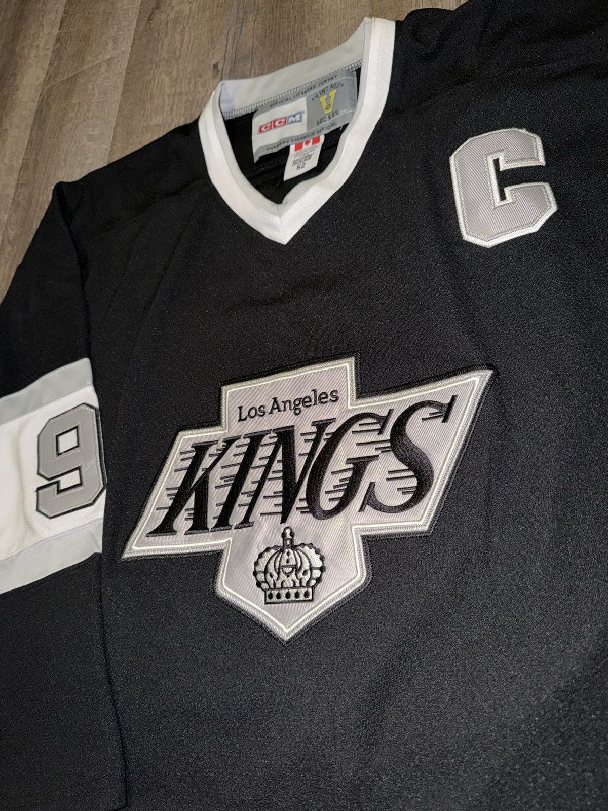 Ccm Vintage Wayne Gretzky Kings CCM Hockey Jersey size 52 XL Size US XL / EU 56 / 4 - 2 Thumbnail