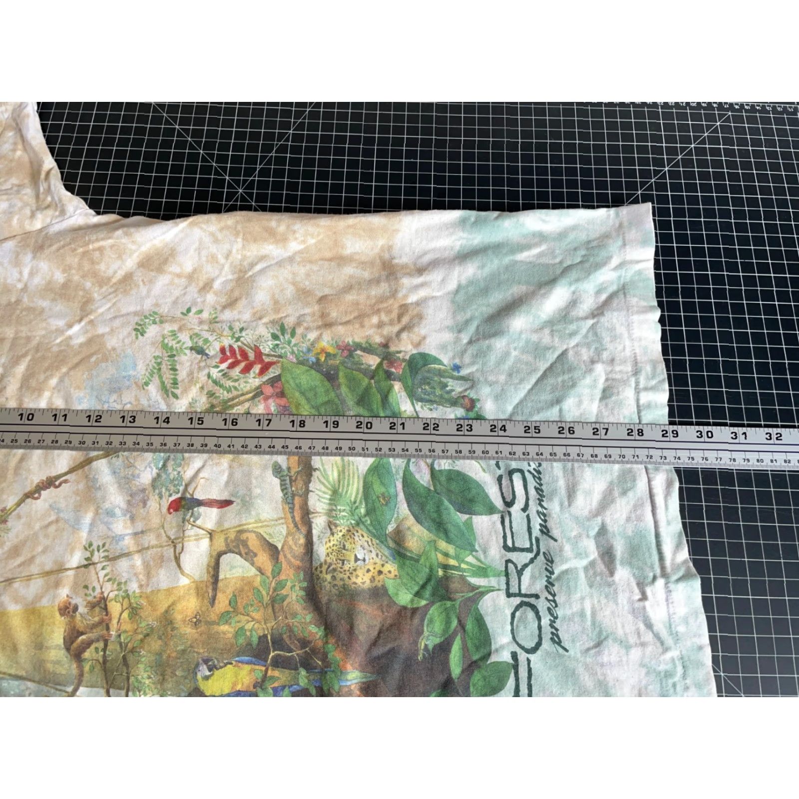 Liquid Blue VINTAGE Liquid Blue 1991 Rainforest T-Shirt Adult XL Tie Dye Crew Neck Short Sleeve Cotton Jersey AOP Graphic Print 90s Mens Size US XL / EU 56 / 4 - 7 Thumbnail