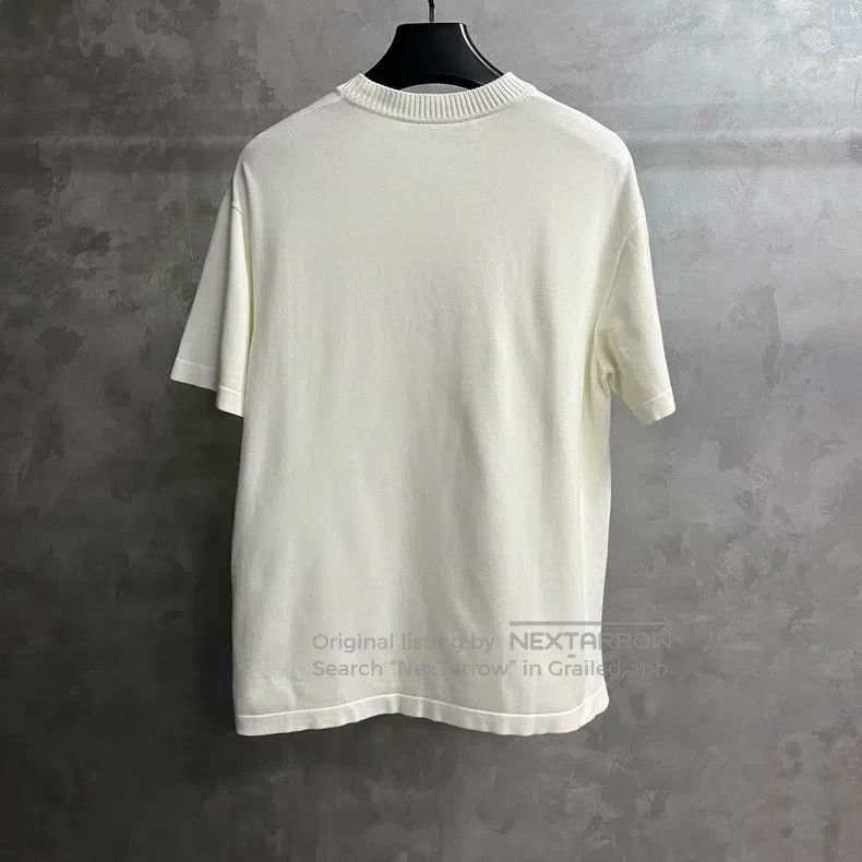 Louis Vuitton Louis Vuitton Latest White Solid Chest Logo Printed Crew N Size US M / EU 48-50 / 2 - 5 Thumbnail