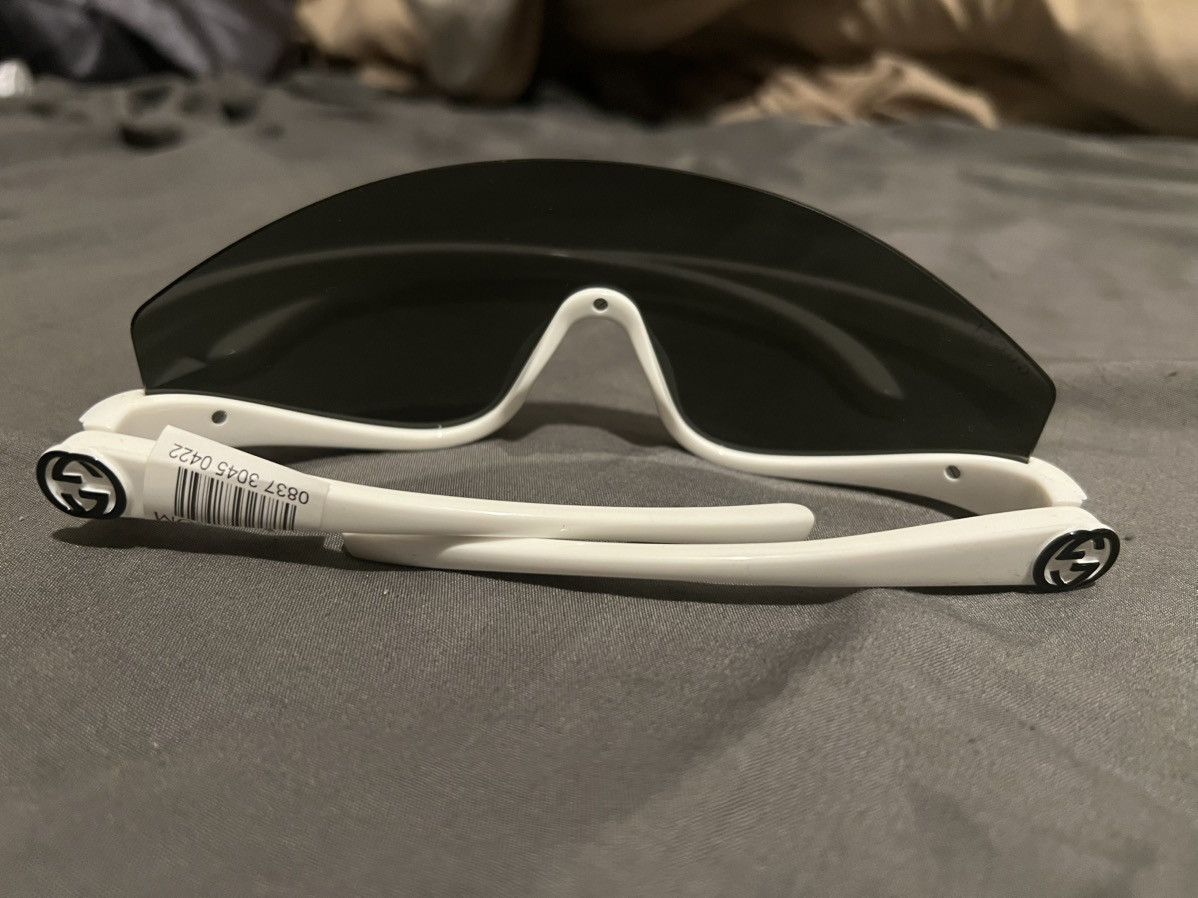Gucci Gucci GG shield sunglasses Size XL, Semi Rimless, goggles Size ONE SIZE - 2 Thumbnail