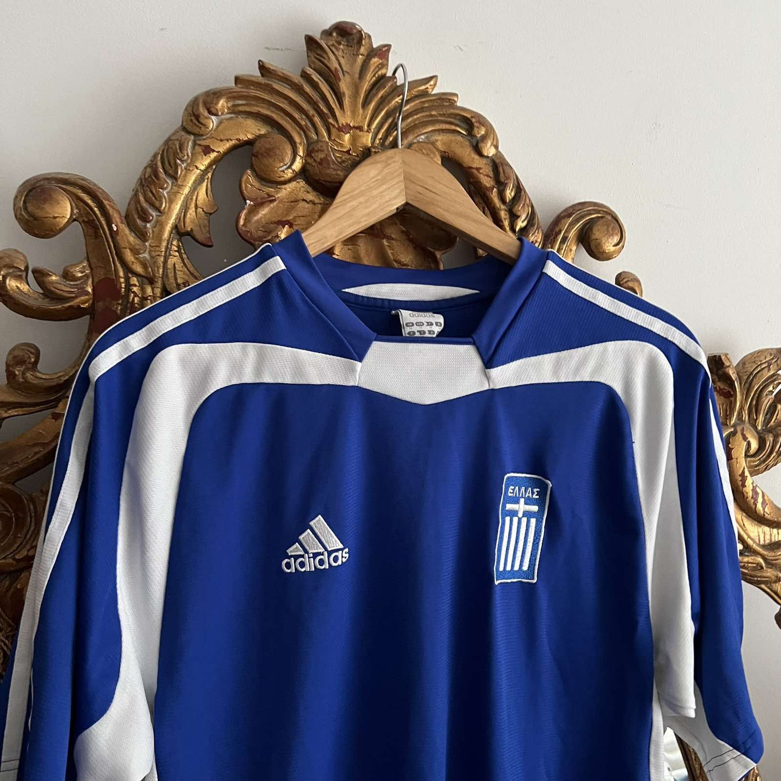 Adidas Vintage Adidas Greece National Team 2004 Home Jersey Sz M Size US M / EU 48-50 / 2 - 4 Thumbnail