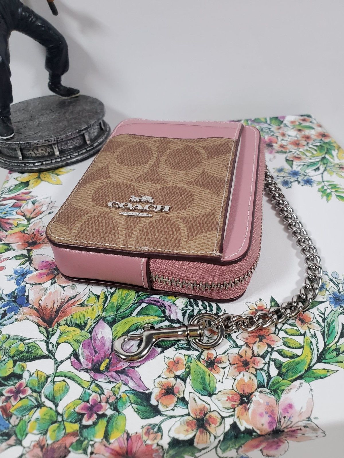 Coach Coach Zip Card Case In Signature Canvas Tan/Dusty Pink NWT Size ONE SIZE - 4 Thumbnail