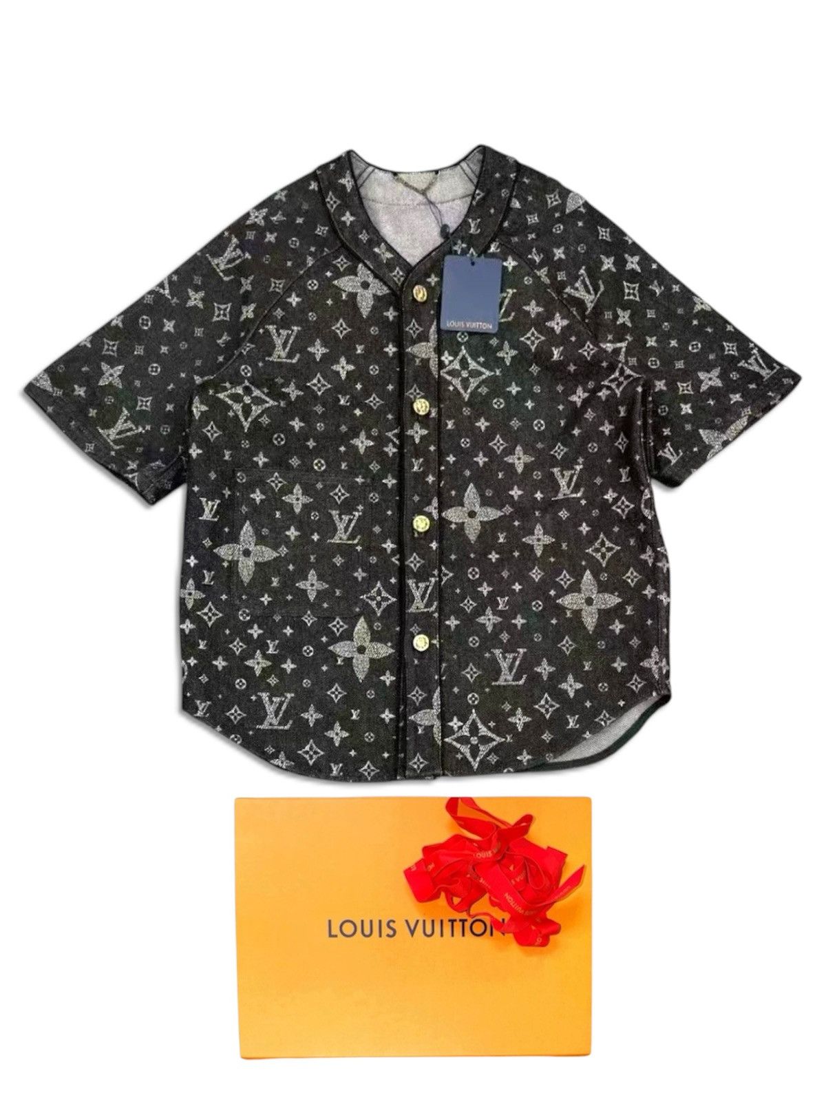 Louis Vuitton Louis Vuitton M Monogram Denim Baseball Jersey Shirt Black Size US M / EU 48-50 / 2 - 1 Thumbnail