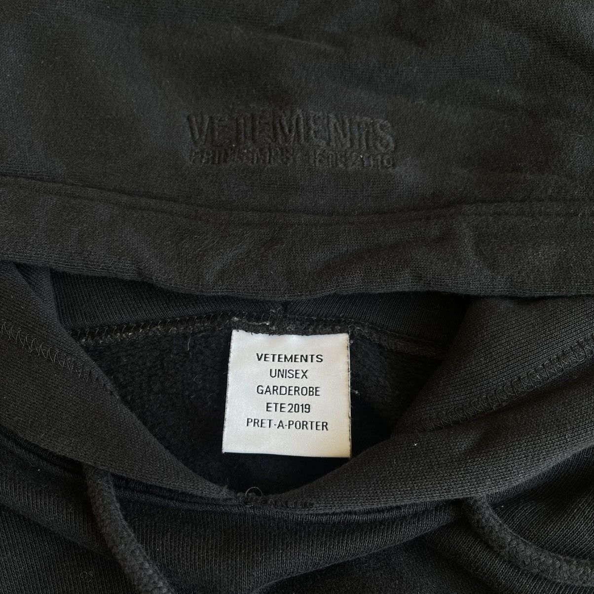 Vetements SS2019 Augmented Reality Cartoon Bullseye Hoodie Size US XS / EU 42 / 0 - 5 Thumbnail