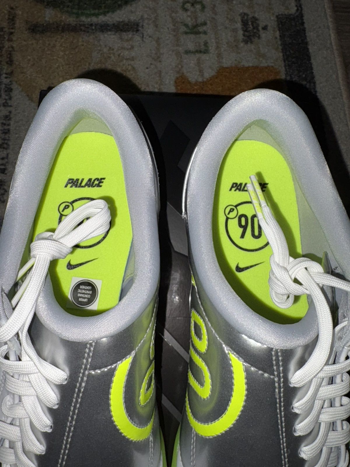 Palace Palace x Nike Total 90 3 Size US 8 / EU 41 - 6 Thumbnail