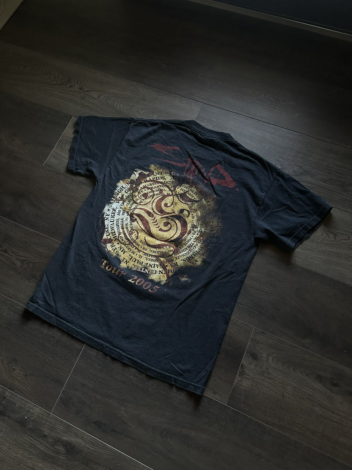 Band Tees 2005-2006 Tour Staind Chapter V and The Singles Size US M / EU 48-50 / 2 - 2 Thumbnail