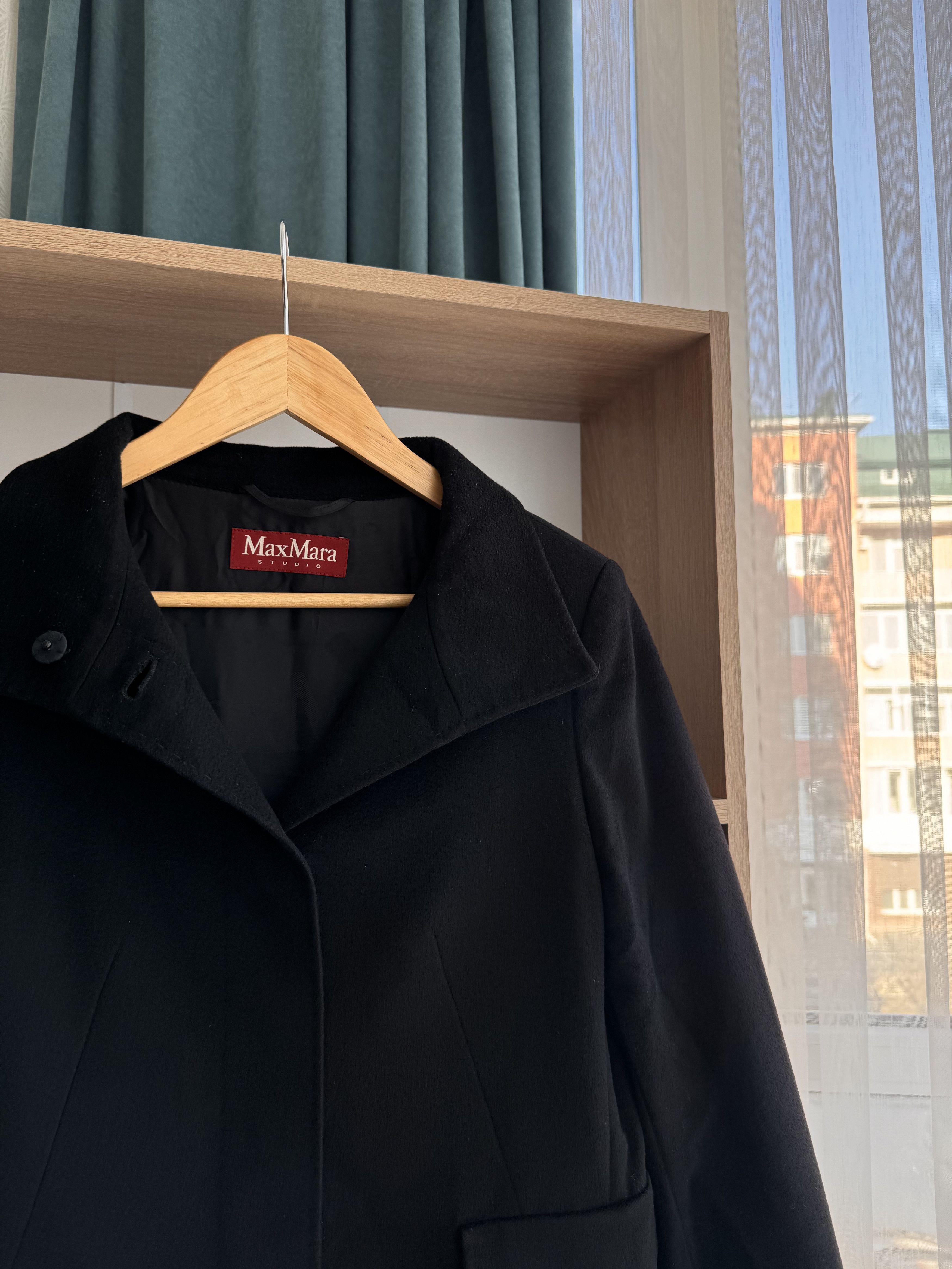 Max Mara Vintage Max Mara Studio Black Luxury W’ Wool Coat Size S / US 4 / IT 40 - 4 Thumbnail