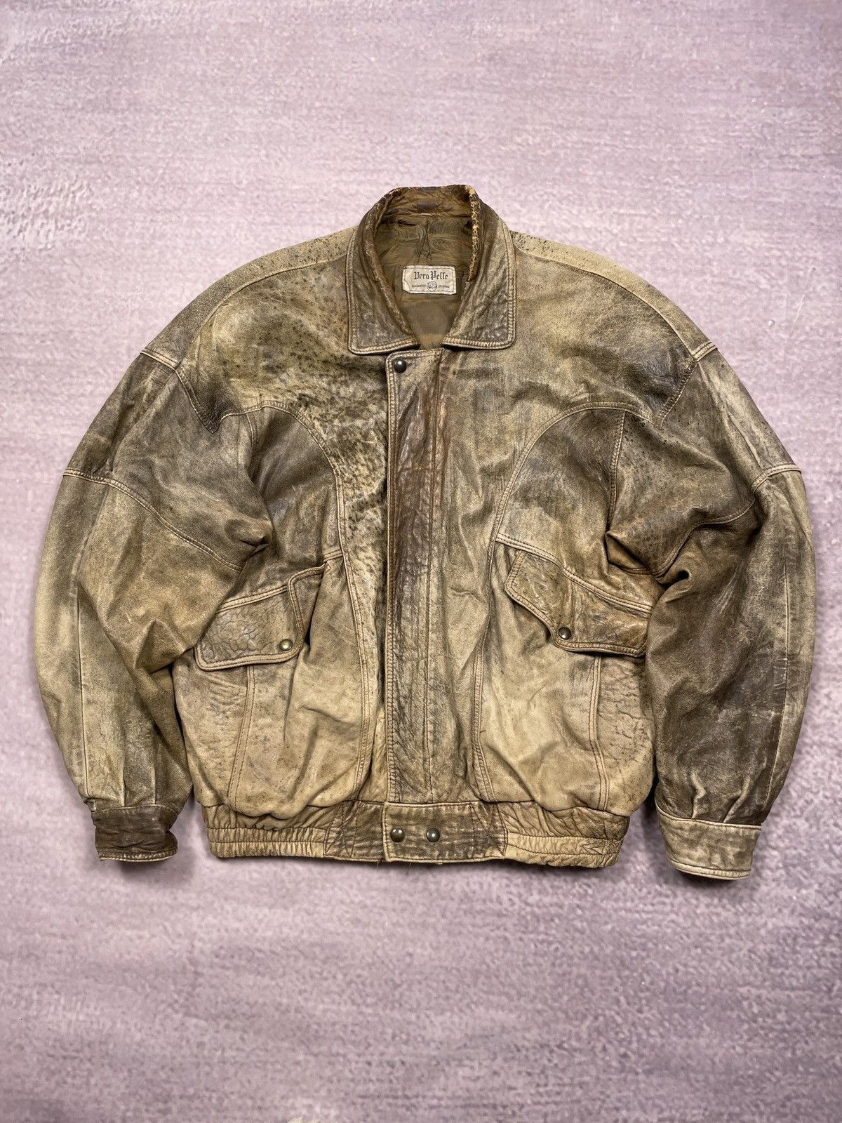 Japanese Brand Vintage Y2K Outfit Vera Pelle Leather Bomber Jacket Size US L / EU 52-54 / 3 - 1 Thumbnail