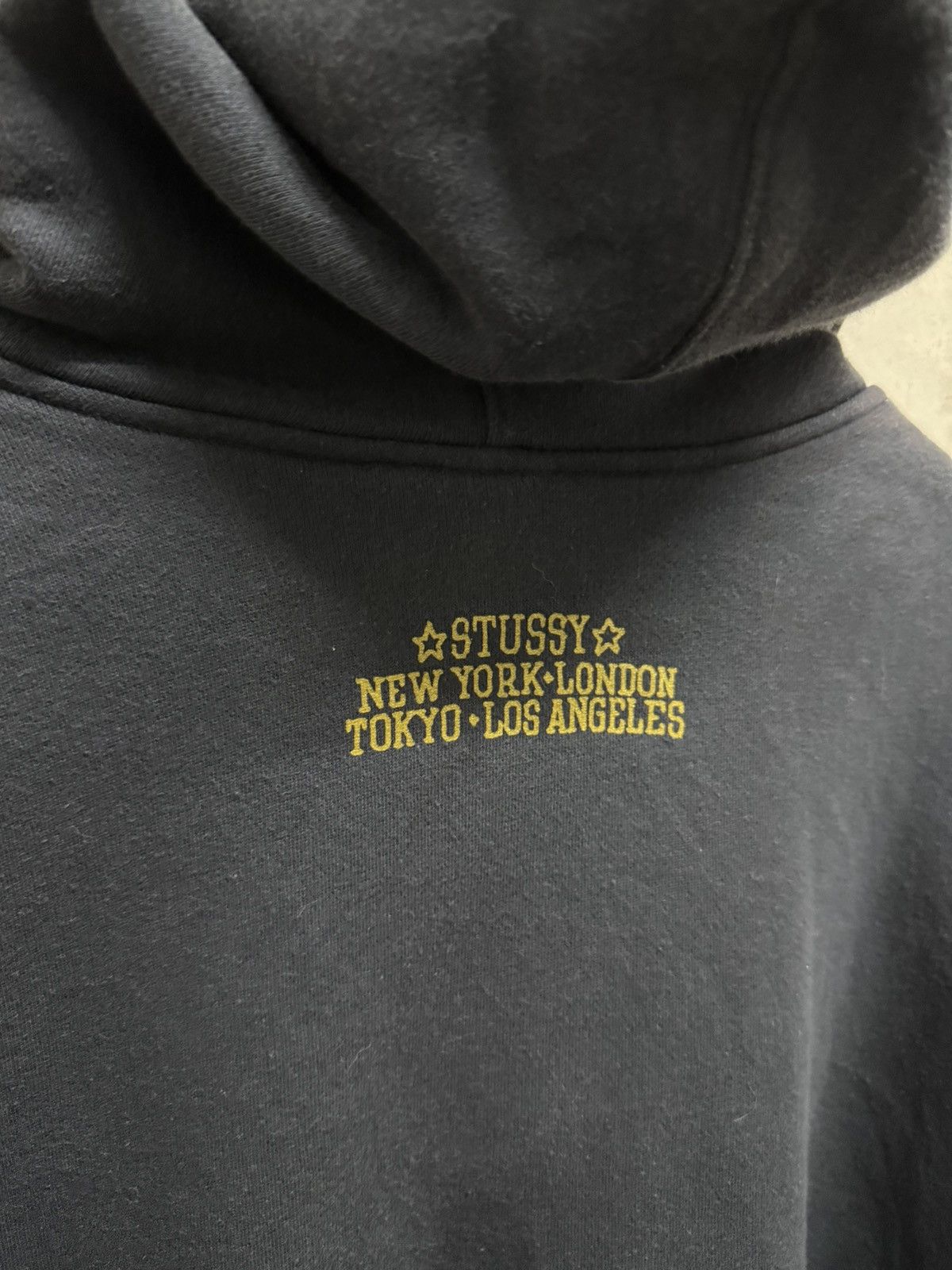 Stussy 2000s Faded Thrashed Stussy NYLTLA Hoodie Size US L / EU 52-54 / 3 - 5 Thumbnail