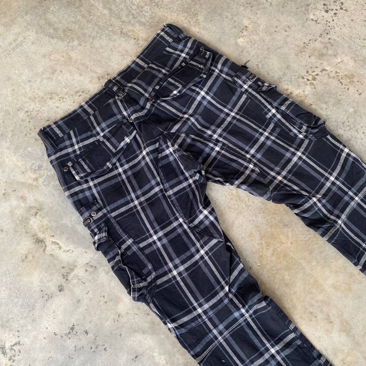 Japanese Brand BELL BELL CARGO CYBERPUNK PRISONER FLARED BONDAGE TARTAN Size US 29 - 14 Thumbnail