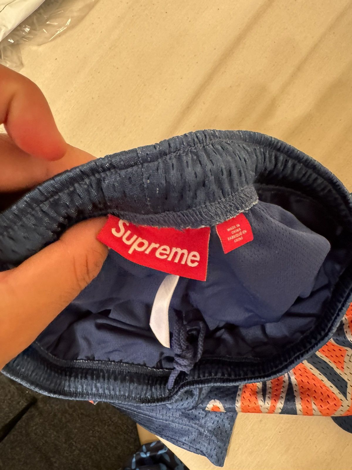 Supreme Supreme Big Script Mesh Shorts Size US 32 / EU 48 - 2 Thumbnail