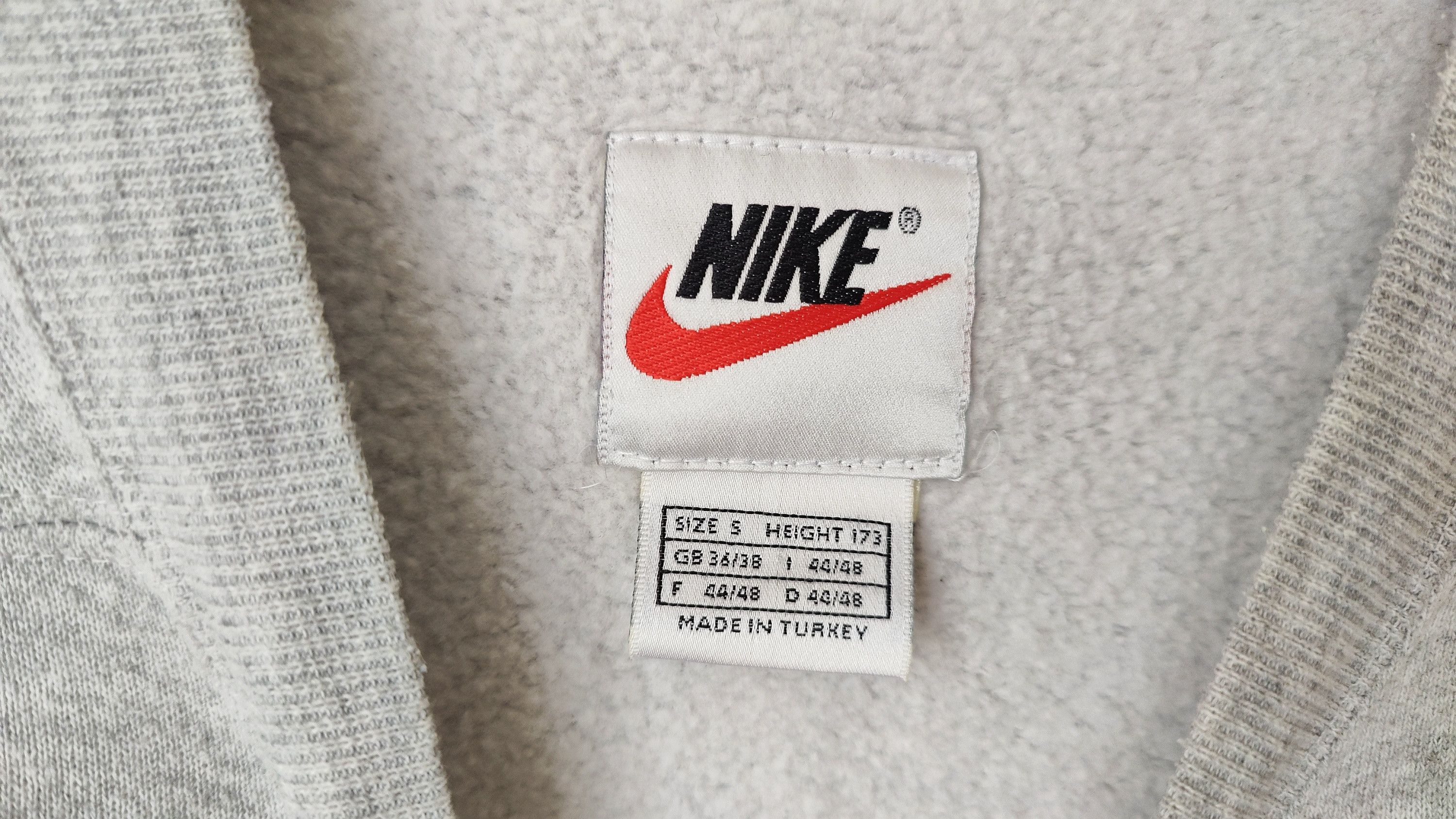 Nike Nike Vintage 90s Classic Logo VTG Grey Sweatshirt Size US S / EU 44-46 / 1 - 5 Thumbnail