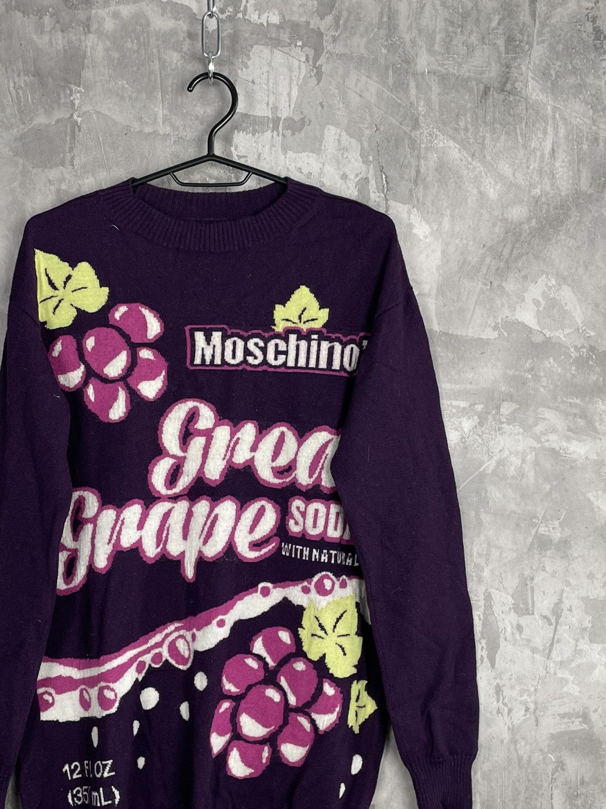 Moschino Vintage Moschino Glamour Overprint Sweater Crew Neck Size L / US 10 / IT 46 - 4 Thumbnail