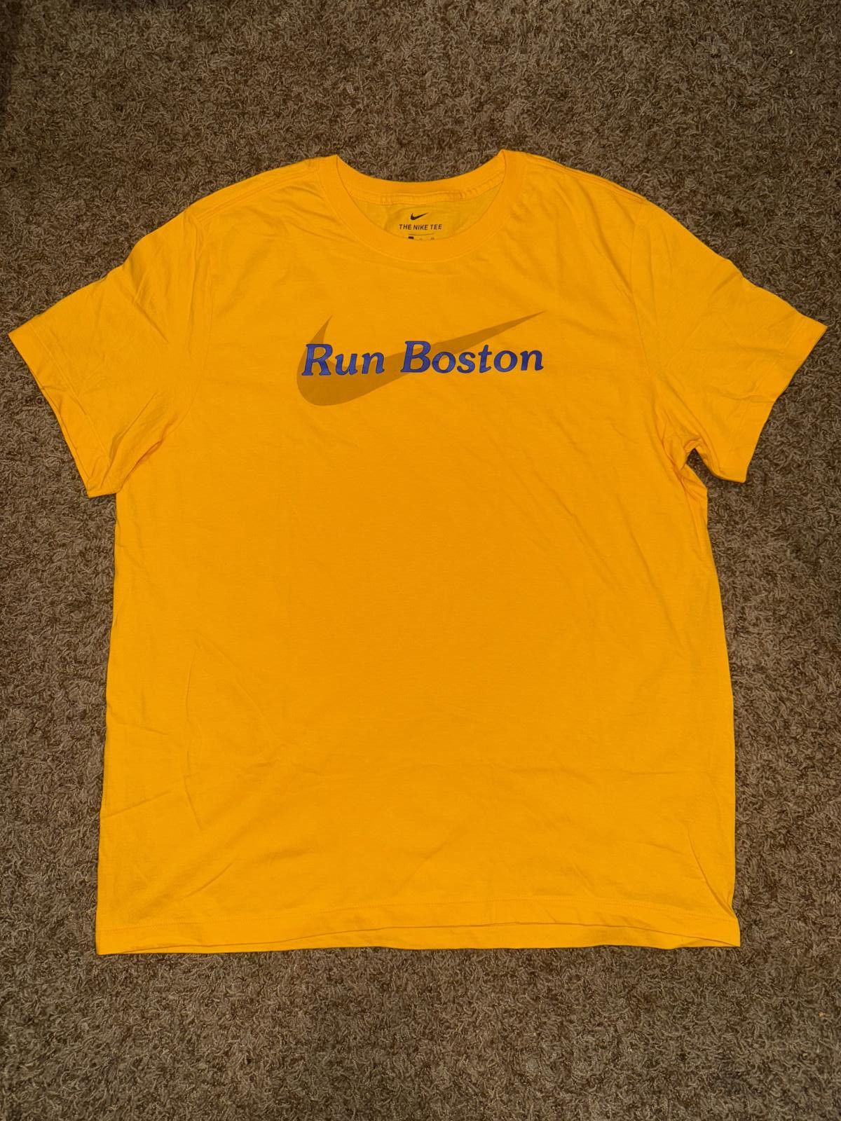 Nike Nike Men’s Boston Marathon "Run Boston" Graphic T-Shirt Size US XL / EU 56 / 4 - 1 Thumbnail