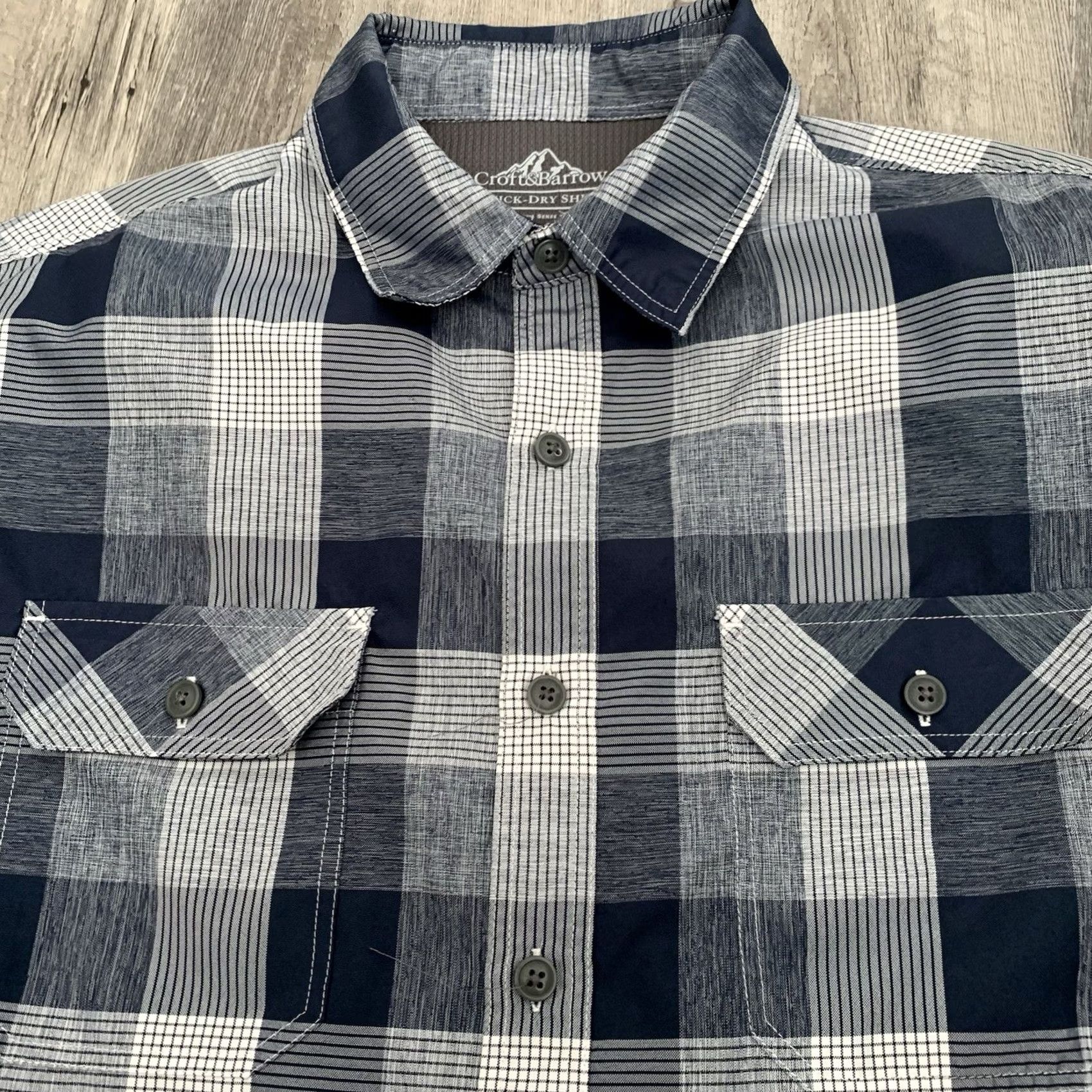 Croft & Barrow Croft & Barrow Mens Medium Plaid Performance Vented Button Up Shirt Quick Dry Size US M / EU 48-50 / 2 - 3 Thumbnail