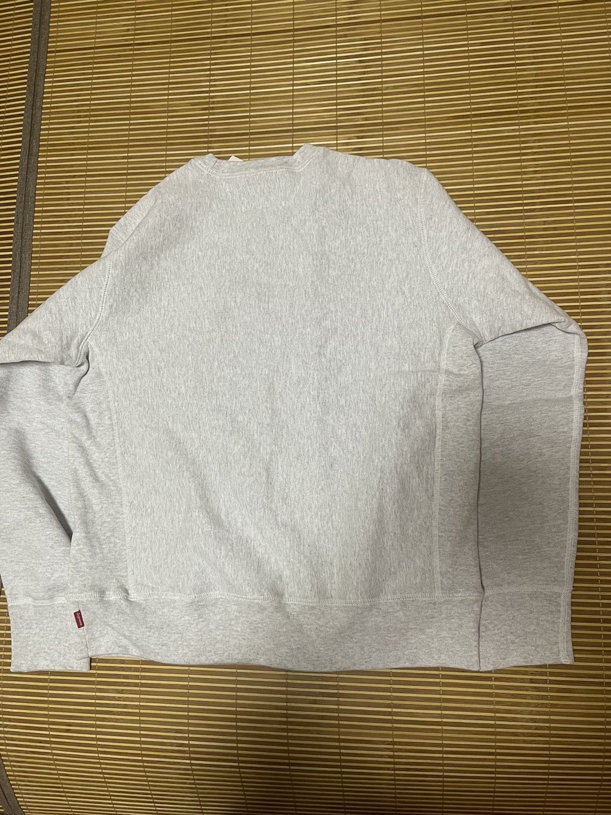 Supreme Supreme fw18 red on grey box logo crewneck Size US S / EU 44-46 / 1 - 2 Thumbnail