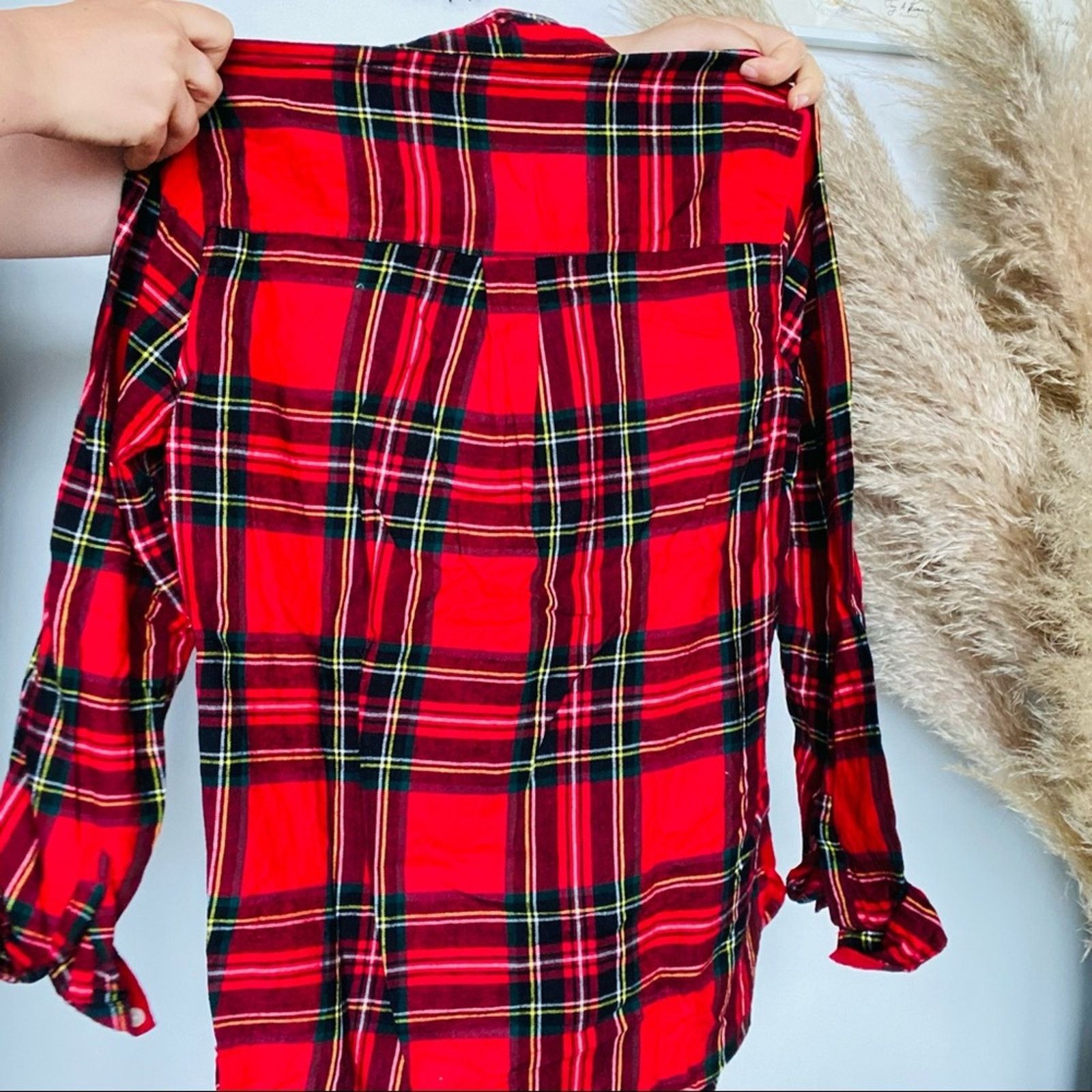Old Navy OLD NAVY Red White Green Plaid Flannel Button Shirt Top Size S / US 4 / IT 40 - 7 Thumbnail