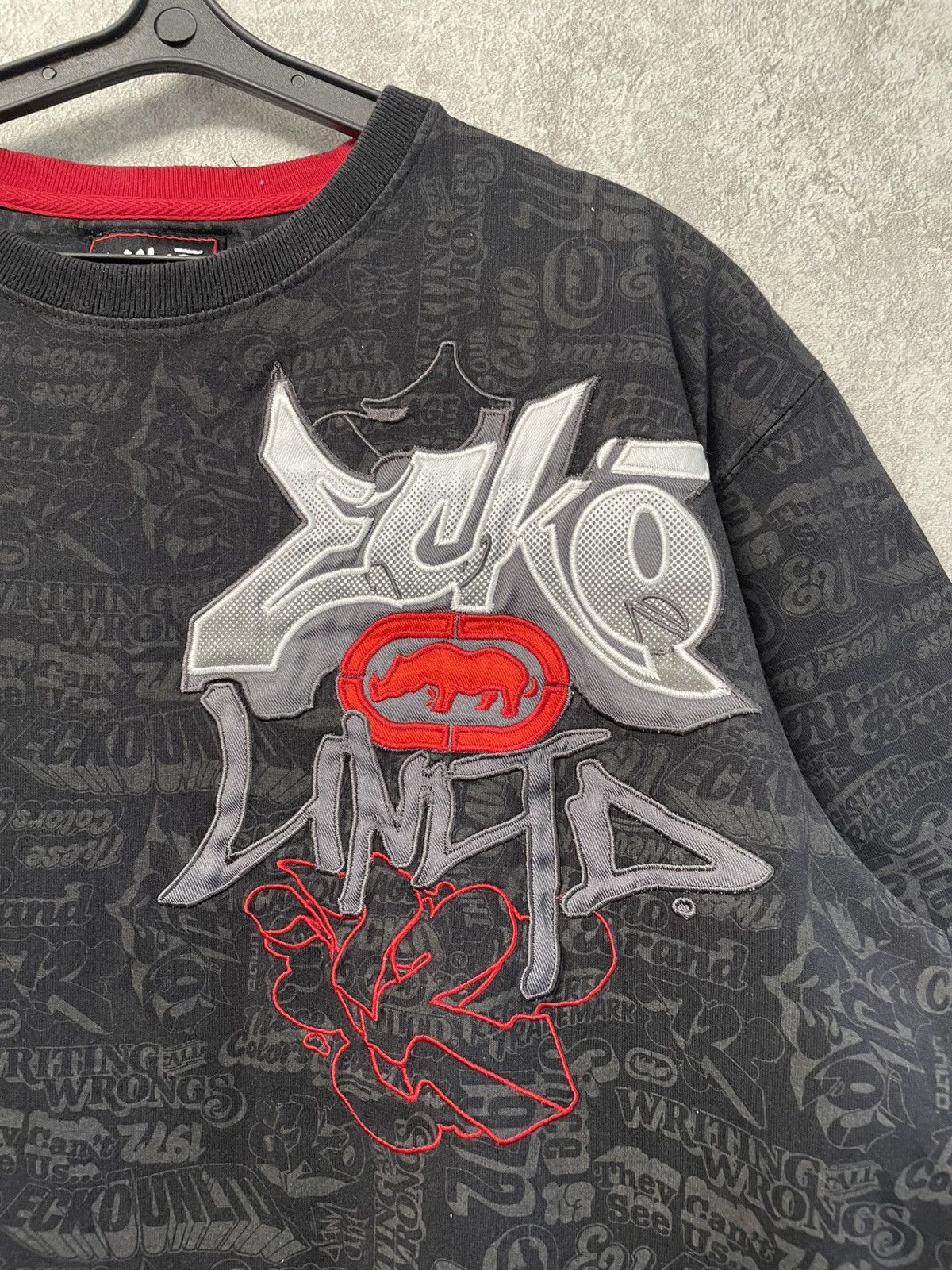 Ecko Unltd. Vintage Ecko Unltd Embroidered Logo Allover Print T-Shirt Size US L / EU 52-54 / 3 - 6 Thumbnail