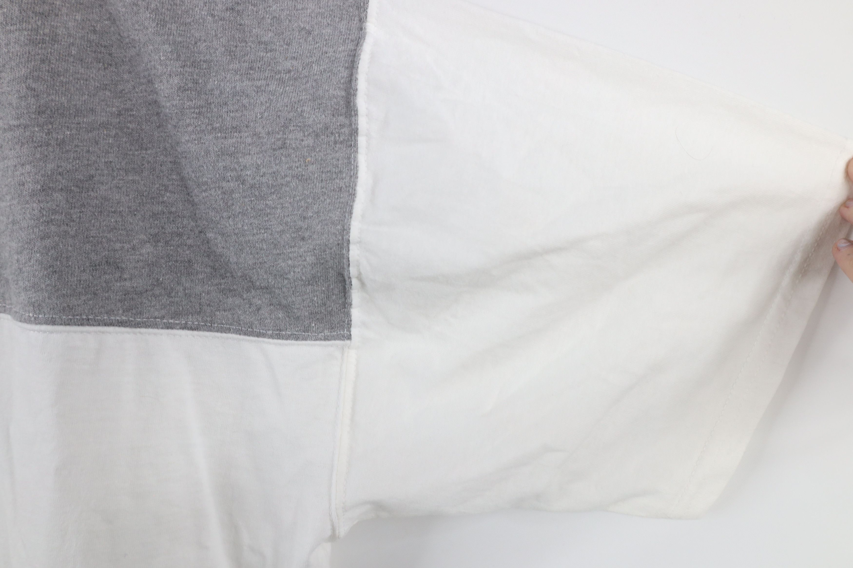 Russell Athletic × Vintage Vintage 90s Russell Athletic Block Short Sleeve T-Shirt Size US XL / EU 56 / 4 - 7 Thumbnail