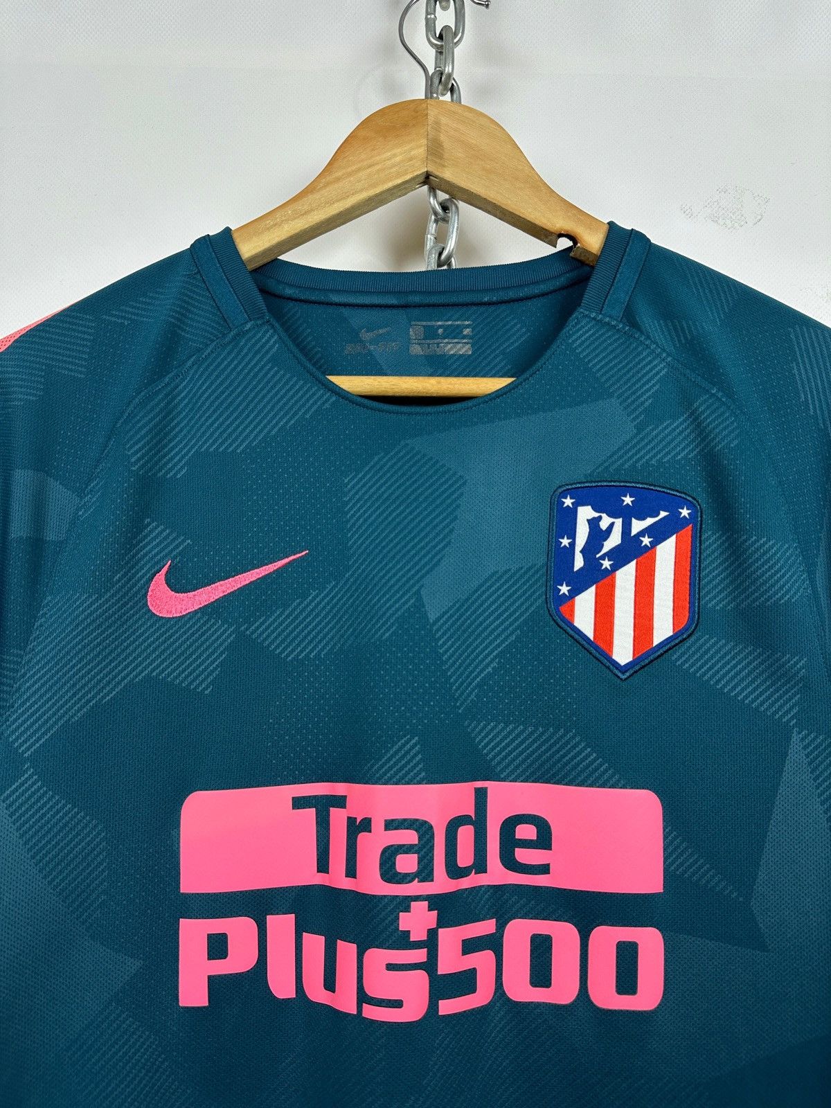 Nike 2017/18 Nike Atletico Madrid Third Kit Soccer Jersey Size US S / EU 44-46 / 1 - 6 Thumbnail