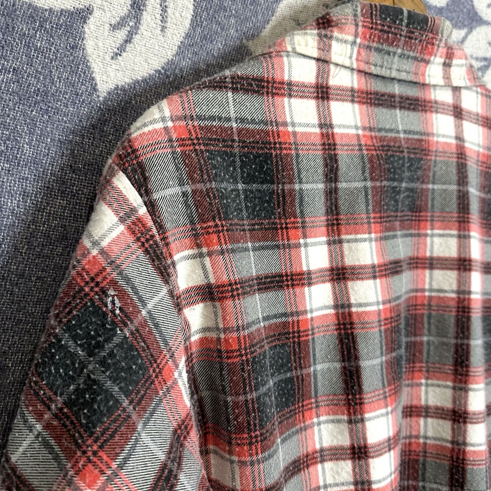 JCPenney VINTAGE JCPenney Shirt Flannel Jacket Button Up Quilted Plaid Red M Tall Men’s Shirt Size US M / EU 48-50 / 2 - 6 Thumbnail