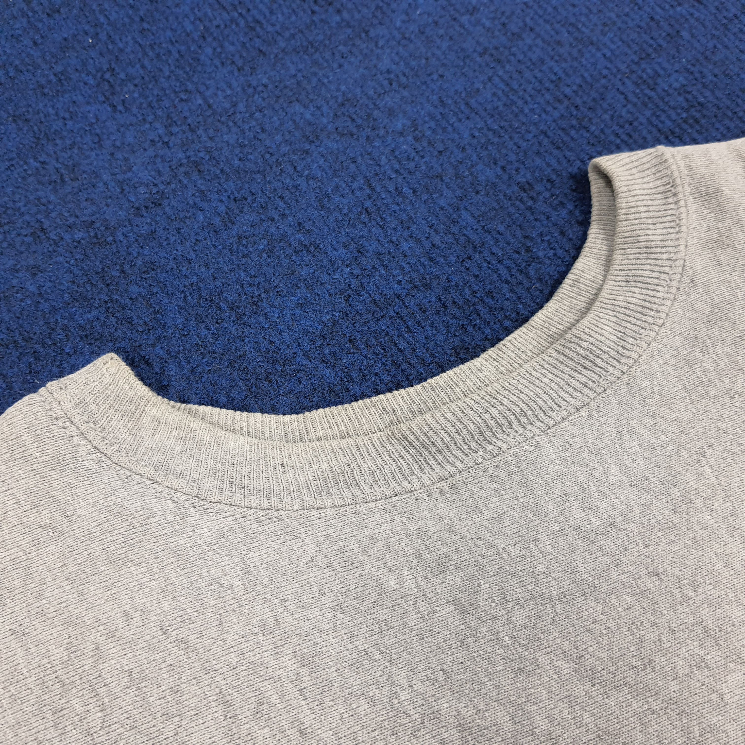 Champion × Vintage Vintage Champion Small Logo Sweatshirts Size US S / EU 44-46 / 1 - 5 Thumbnail