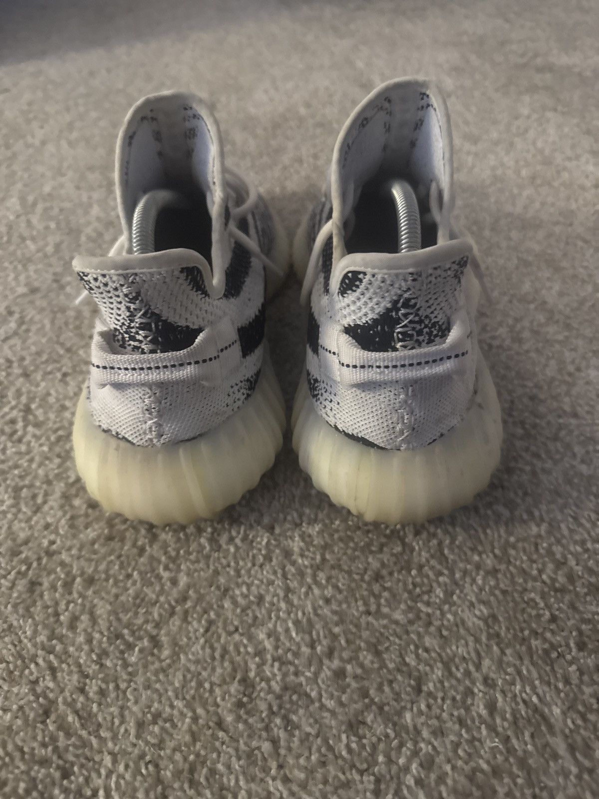 Yeezy Yeezy 350 v2 Zebra Size US 10.5 / EU 43-44 - 5 Thumbnail