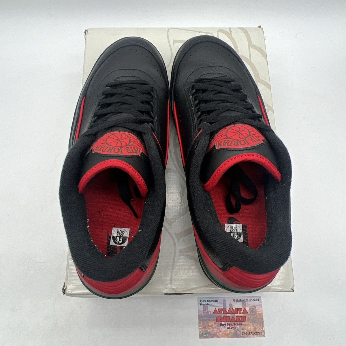 Jordan Brand Air Jordan 2 low Christmas Size US 9.5 / EU 42-43 - 7 Thumbnail