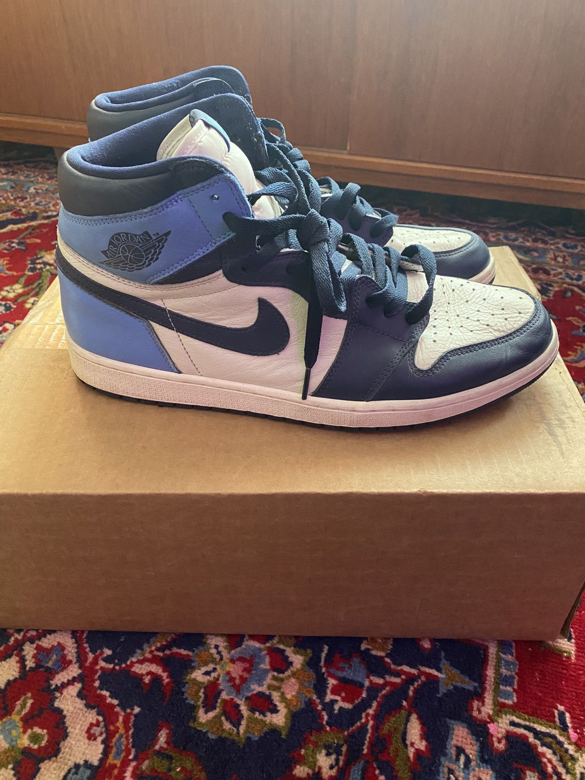 Jordan Brand × Nike Air Jordan 1 Retro High Obsidian Size US 13 / EU 46 - 1 Thumbnail