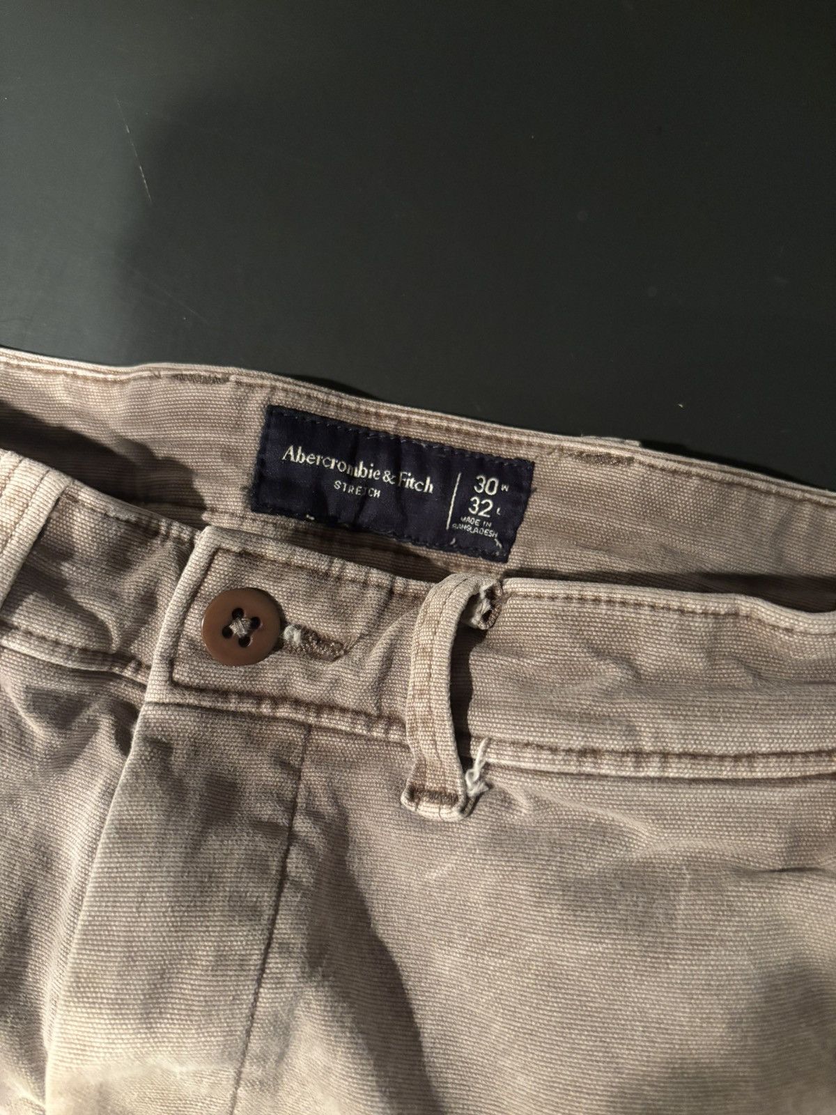 Abercrombie & Fitch Beige Baggy Cargo Pants Skater Style Khaki Pants Size US 30 / EU 46 - 3 Thumbnail