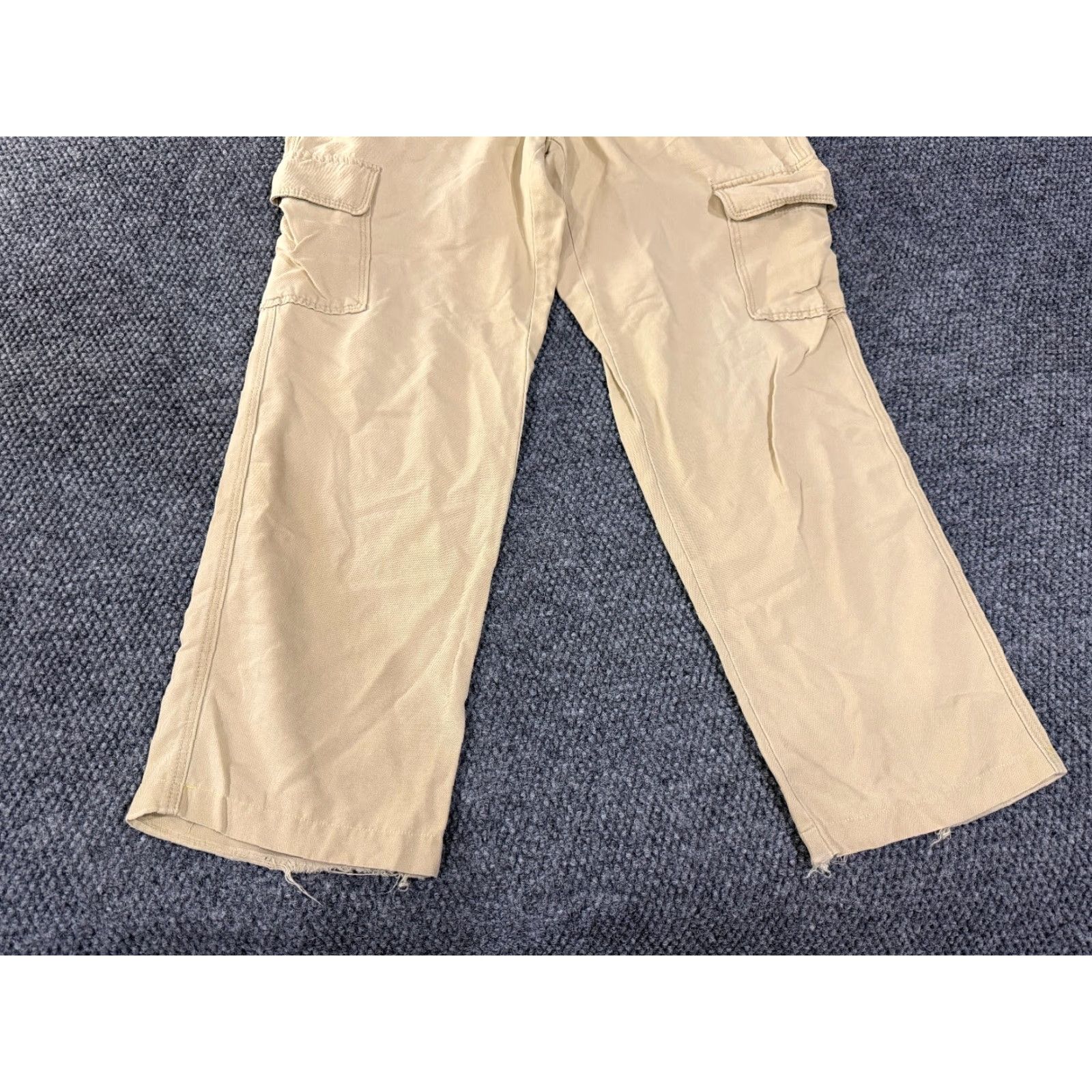 Tommy Bahama Tommy Bahama Pants Mens 32X30 Chino Flat Front Cargo Casual Beige Beige Pockets Modern 32 in Inseam Mens Regular Straight Cotton Size US 30 / EU 46 - 3 Thumbnail